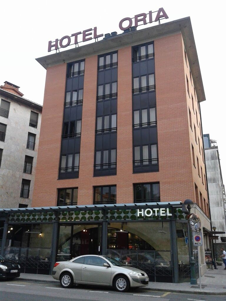 Hotel Oria Tolosa  Buitenkant foto