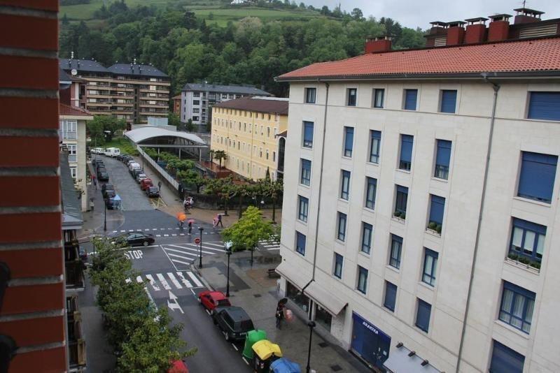 Hotel Oria Tolosa  Buitenkant foto